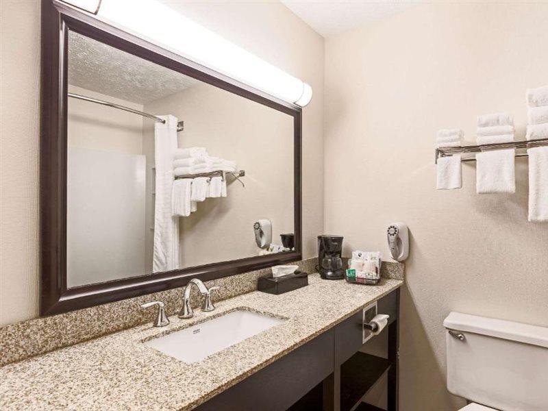 Quality Inn Petoskey-Harbor Springs Exterior foto