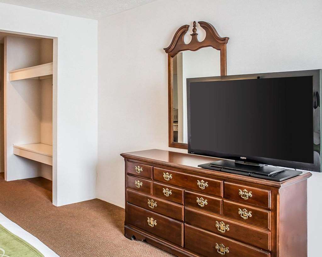Quality Inn Petoskey-Harbor Springs Habitación foto
