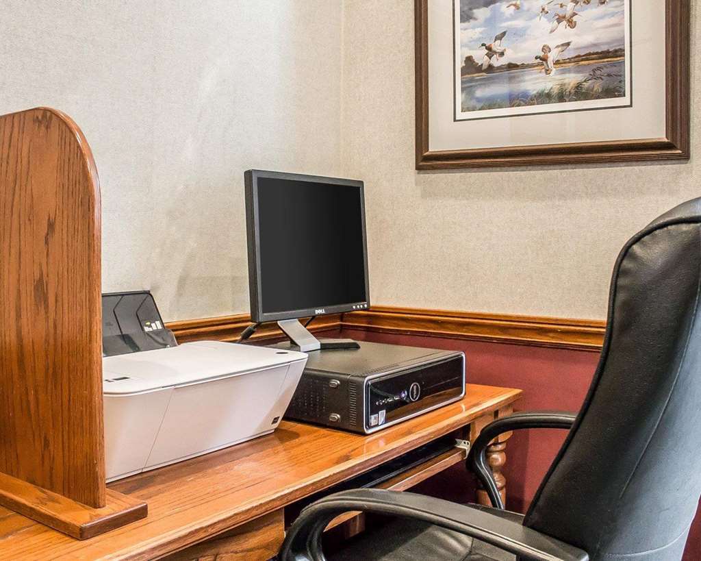 Quality Inn Petoskey-Harbor Springs Facilidades foto